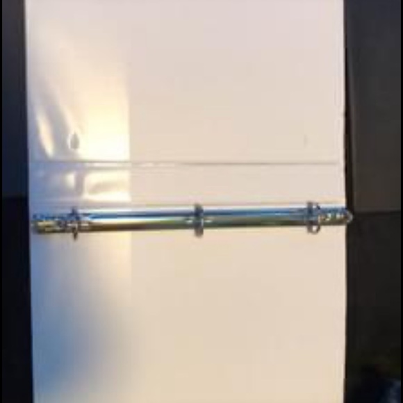 Binder - Picture 3 of 7